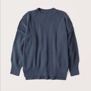 NWT Abercrombie Oversized Chenille Sweater